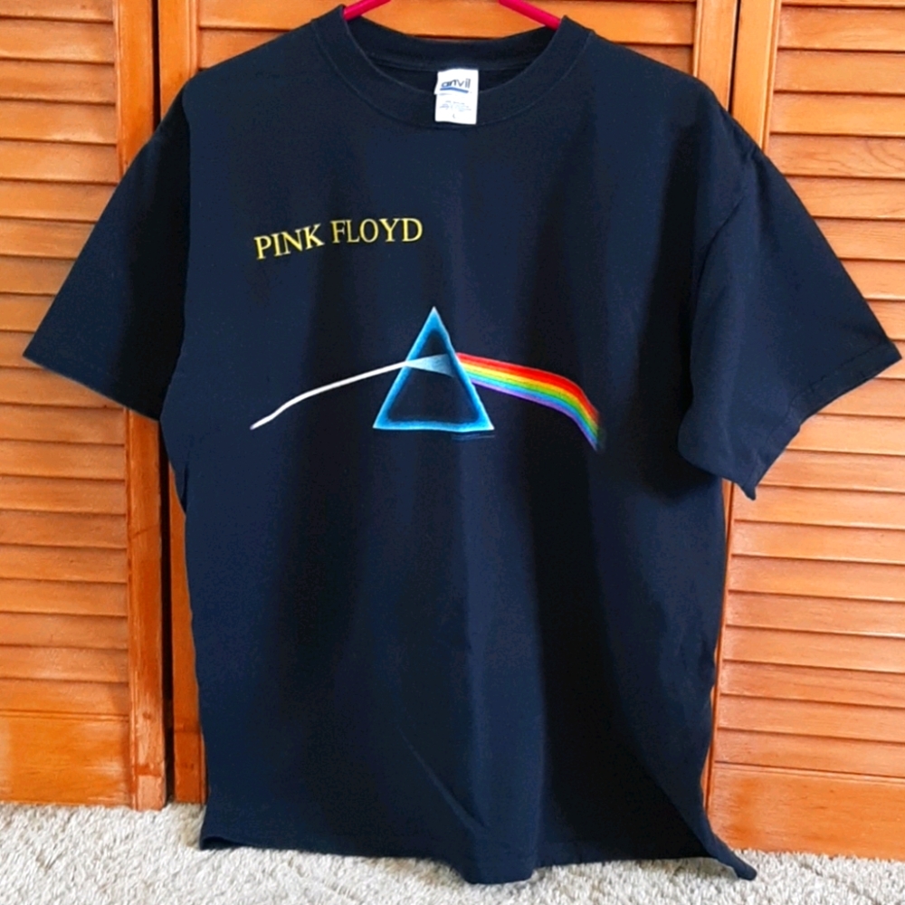 Mens Pink Floyd shirt